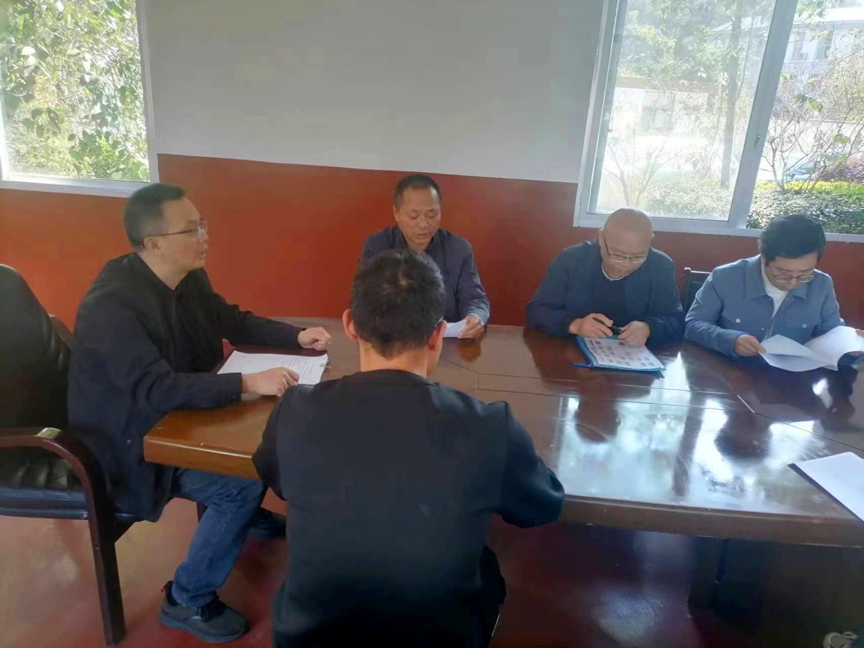 【主題教育·我在崗位做貢獻】 推進村企合作造林,助力鄉(xiāng)村振興 【主題教育·我在崗位做貢獻】 推進村企合作造林,助力鄉(xiāng)村振興